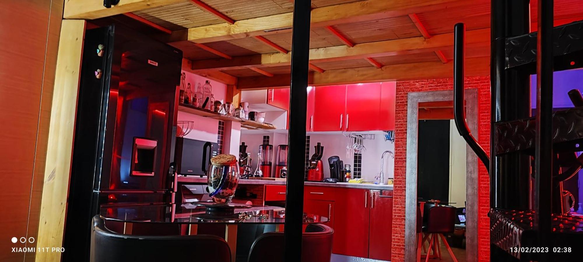 Magnifique Studio Au Coeur Du Marais Paris Bilik gambar